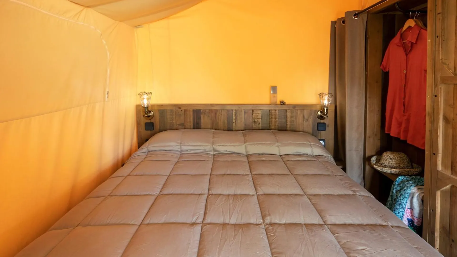 Interpals Eco Resort Spain