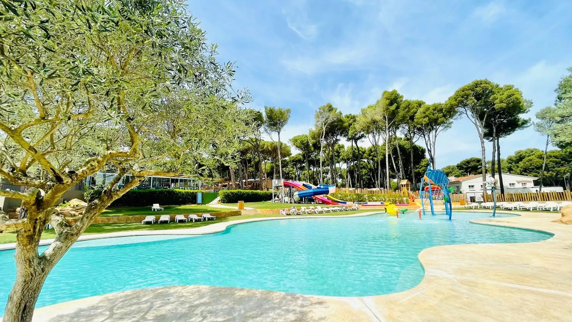 Interpals Eco Resort Pals